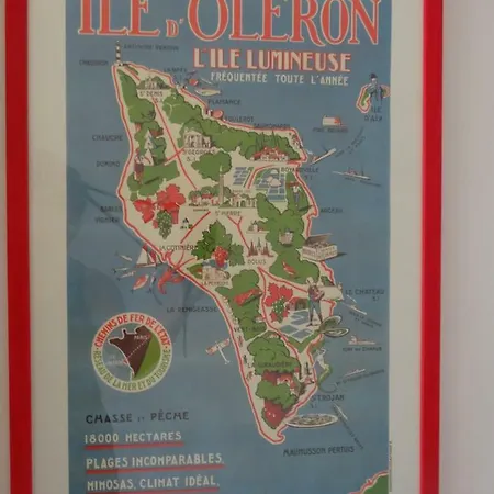 Helios, Maison Charentaise 300 M Plage בית נופש La Cotinière